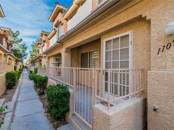 1109 Dusty Creek Street , Las Vegas, NV 89128