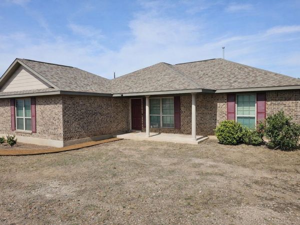 20506 Dawn DR, Lago Vista, TX 78645
