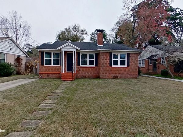 2151 TRAYMORE Road, Jacksonville, FL 32207