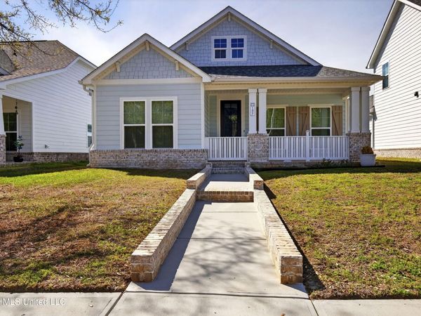 127 Grande View Drive, Biloxi, MS 39531