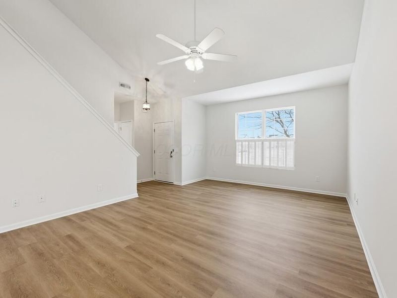 5786 Marble Creek Street , Dublin, OH 43016 Photo 7