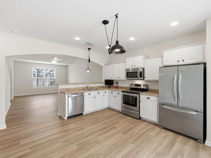 5786 Marble Creek Street , Dublin, OH 43016 Photo 9