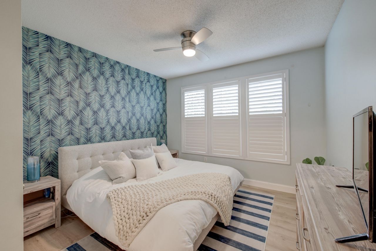 1812 Chatelain Way Photo 16