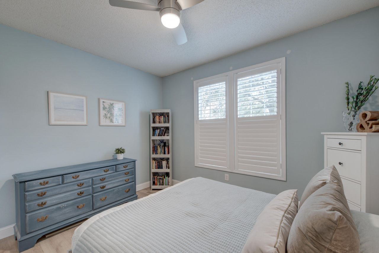 1812 Chatelain Way Photo 22