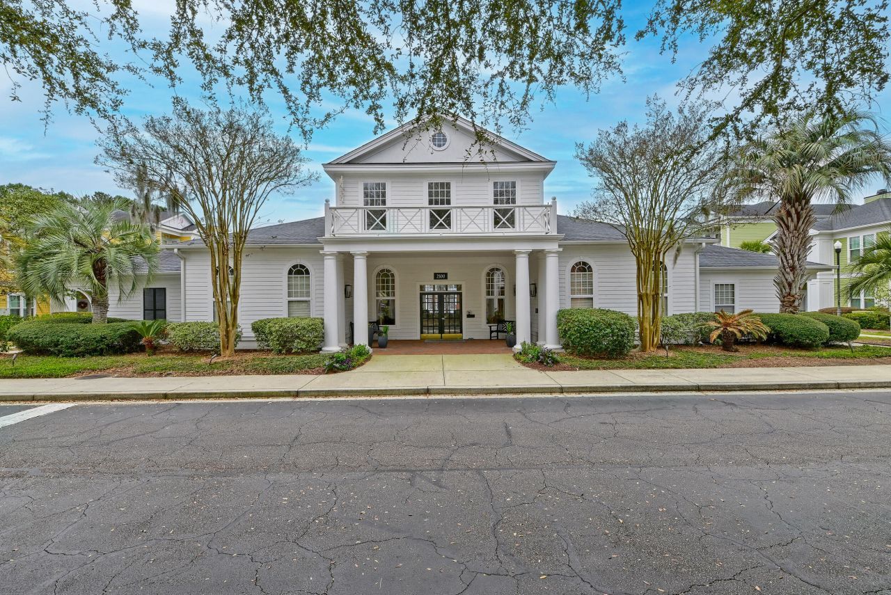 1812 Chatelain Way Photo 38