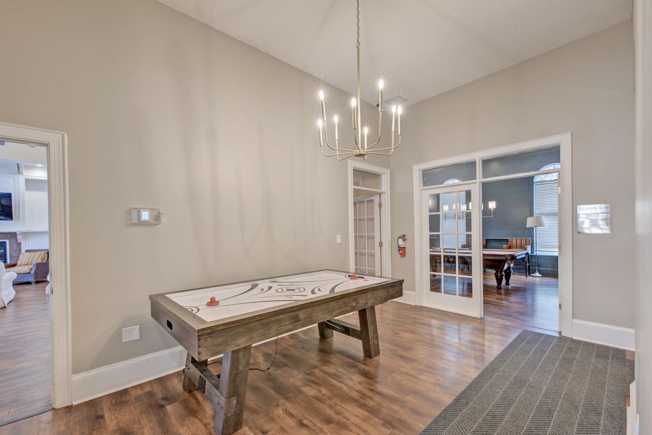 1812 Chatelain Way Photo 43