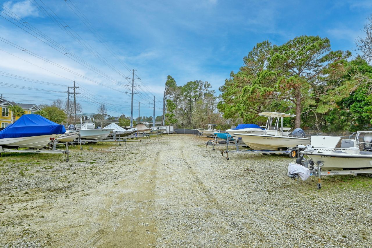 1812 Chatelain Way Photo 57