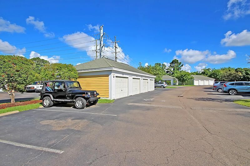 1812 Chatelain Way Photo 58