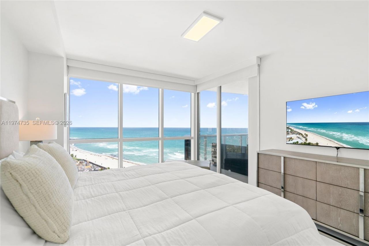 18201 Collins Ave, Unit 1804, Sunny Isles Beach, FL 33160 Photo