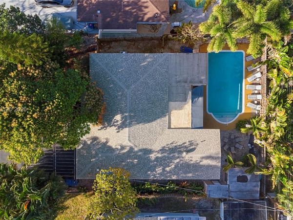 3024 NE 2nd Ter, Wilton Manors, FL 33334