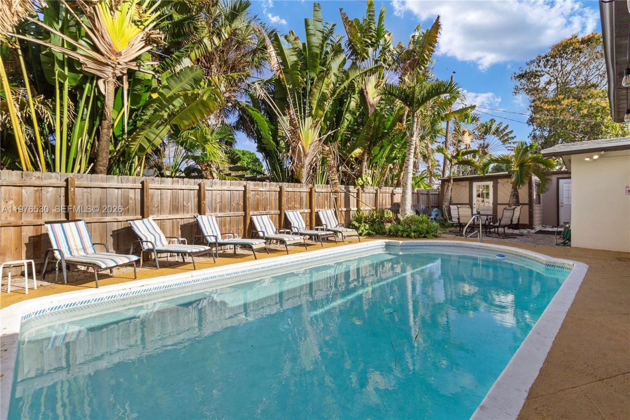 3024 NE 2nd Ter, Wilton Manors, FL 33334 Photo