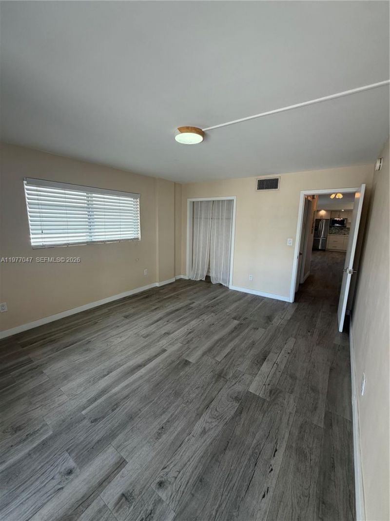 1340 Lincoln Rd, Unit 408, Miami Beach, FL 33139 Photo