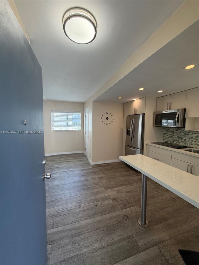 1340 Lincoln Rd, Unit 408, Miami Beach, FL 33139 Photo