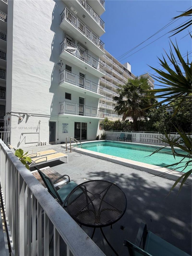 1340 Lincoln Rd, Unit 408, Miami Beach, FL 33139 Photo