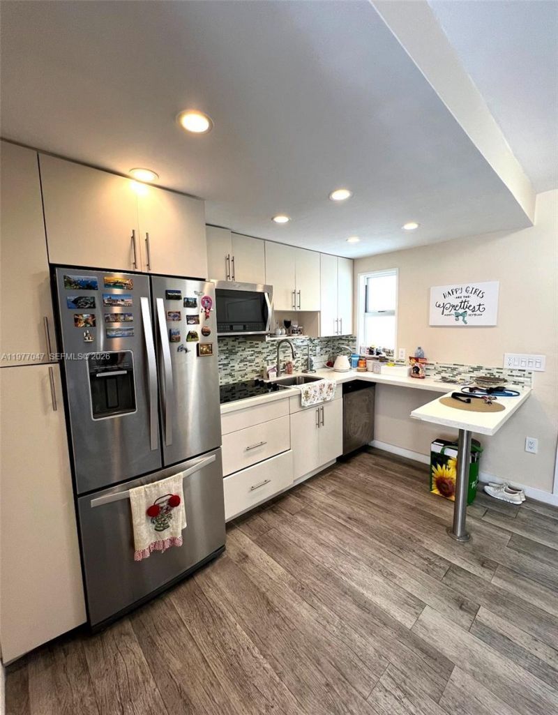 1340 Lincoln Rd , Unit 408, Miami Beach, FL 33139 Photo