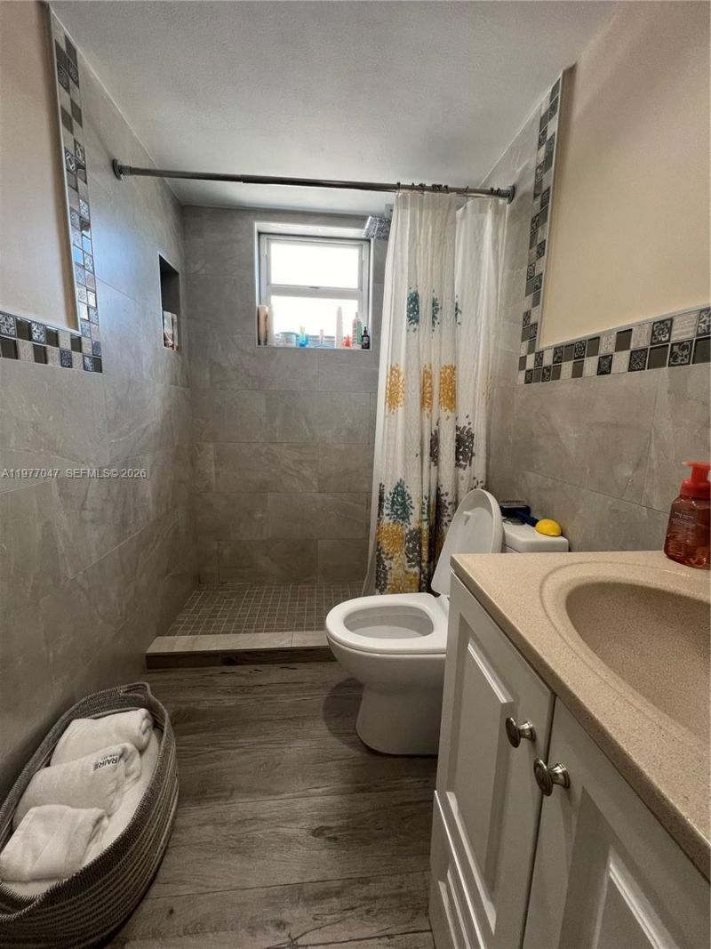 1340 Lincoln Rd , Unit 408, Miami Beach, FL 33139 Photo