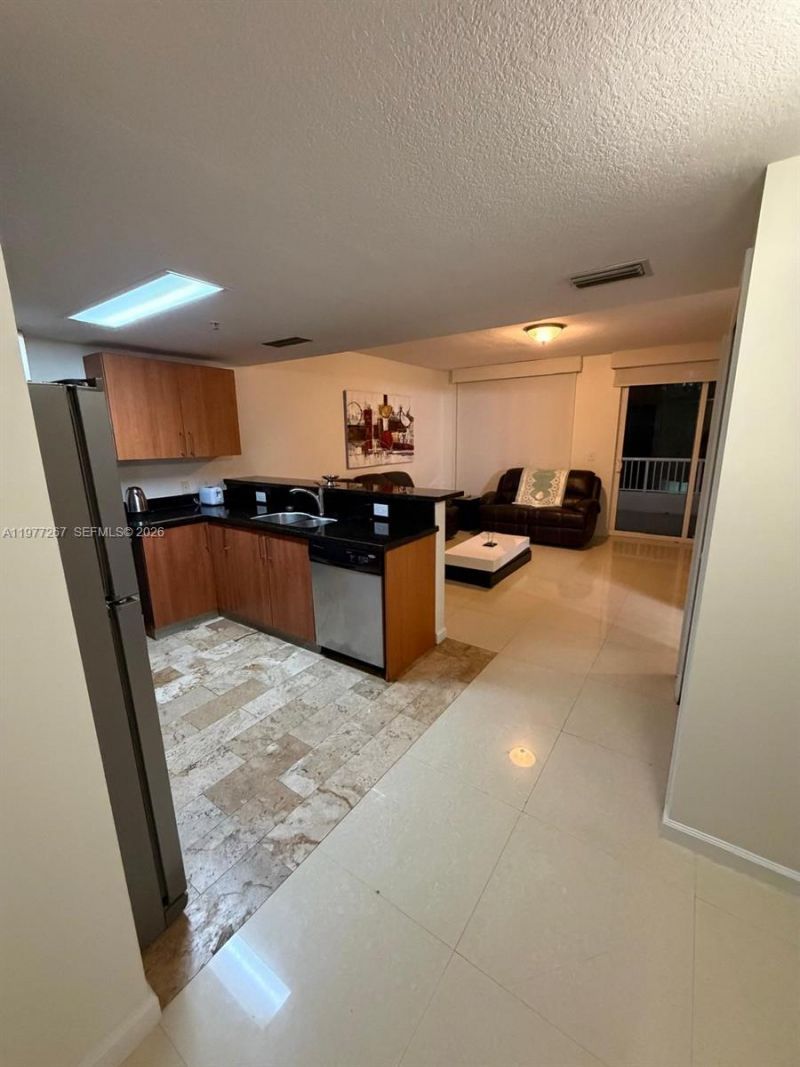 170 SE 14th St , Unit 2202, Miami, FL 33131 Photo