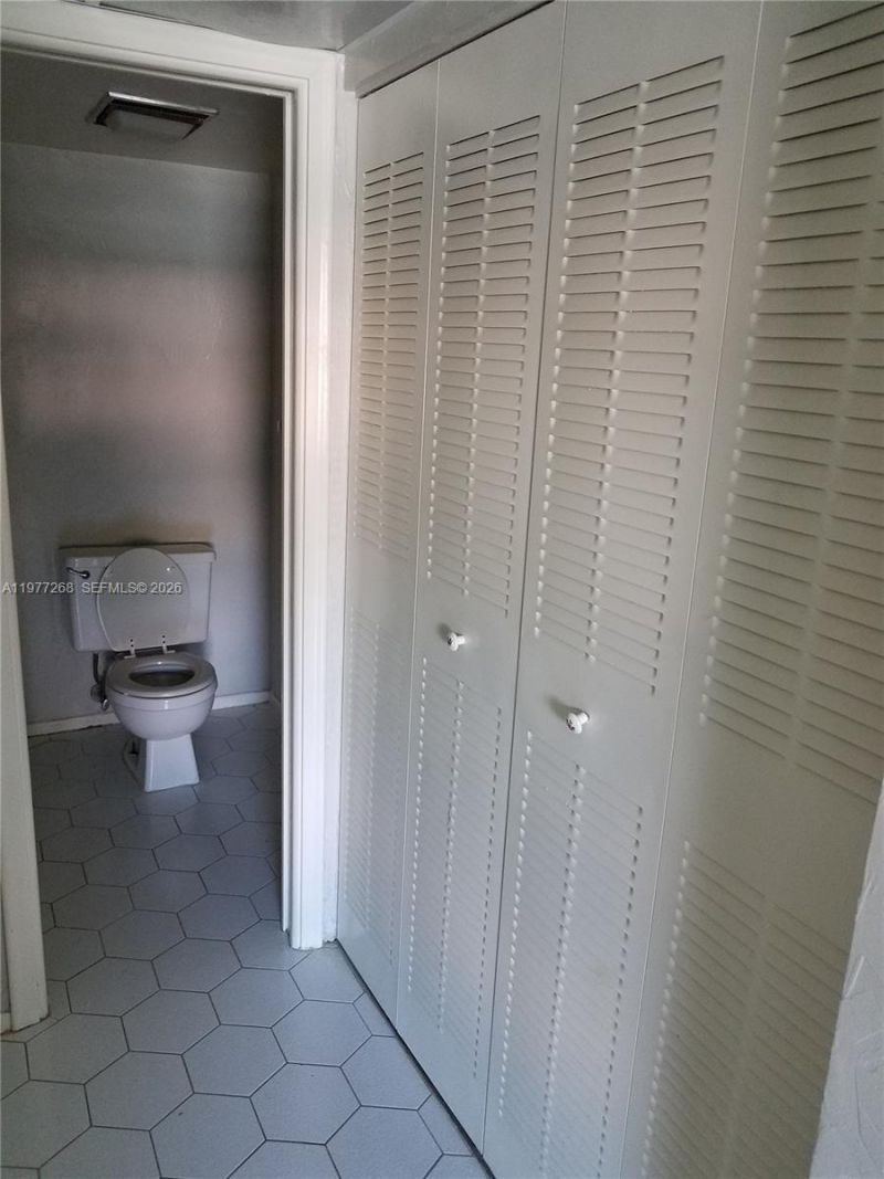 8605 W Sample Rd , Unit 111, Coral Springs, FL 33065 Photo