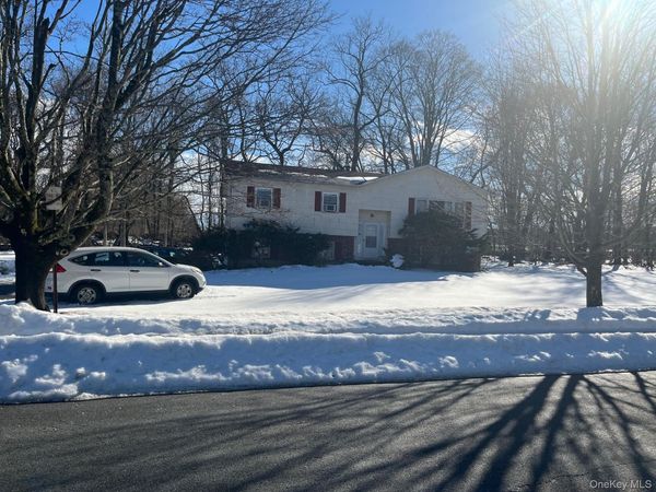 35 Fessler Drive , Spring Valley, NY 10977