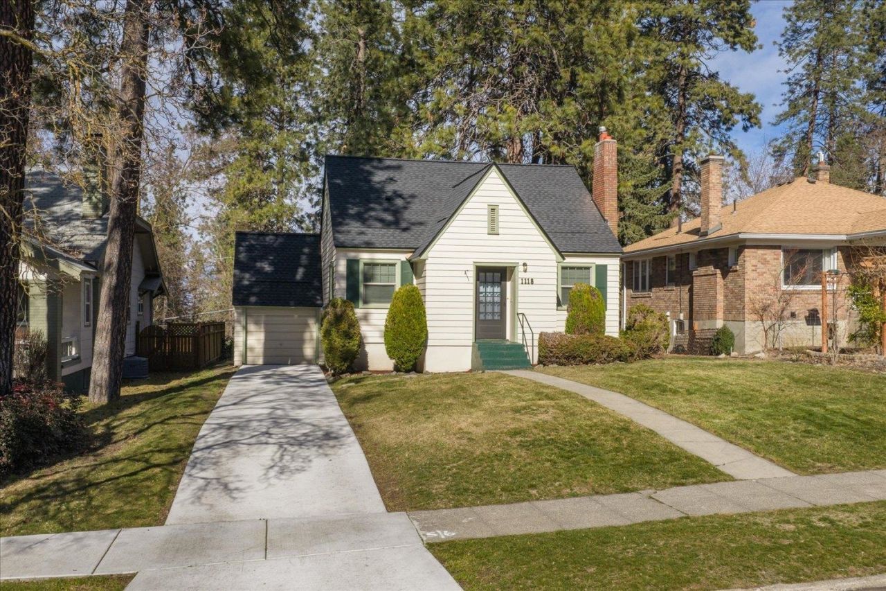 1118 W 18th Ave, Spokane, WA 99203 Main Photo