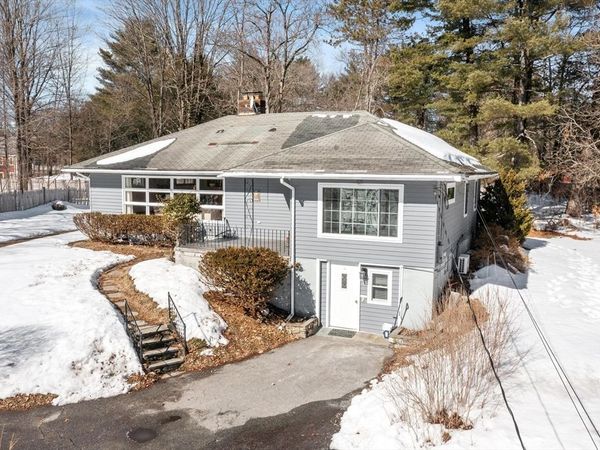 12 South Acton Road, Stow, MA 01775