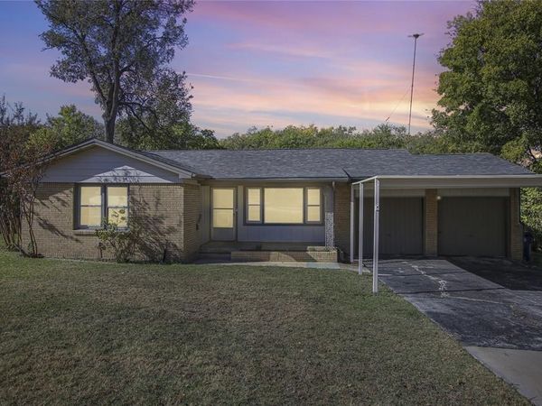 4305 Highland Lake Drive, Lake Worth, TX 76135