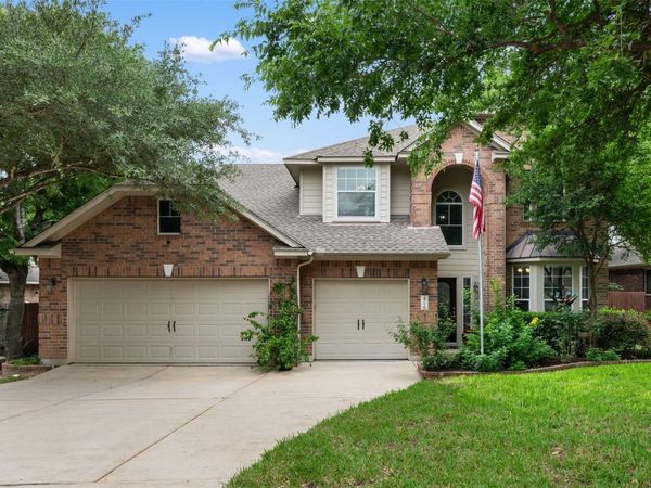 471 Crooked CRK, Buda, TX 78610
