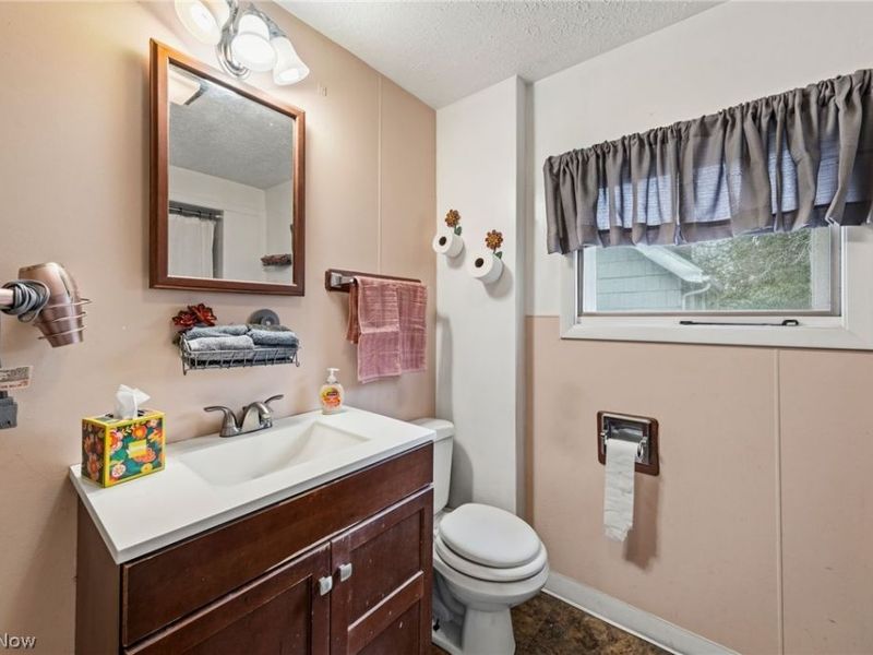 1101 Linden Avenue, Akron, OH 44310 Photo 13