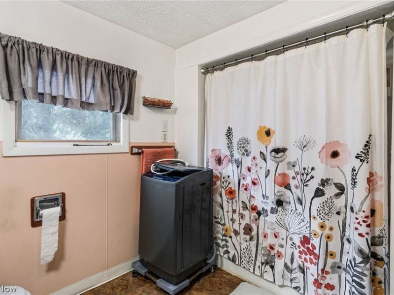 1101 Linden Avenue, Akron, OH 44310 Photo 14