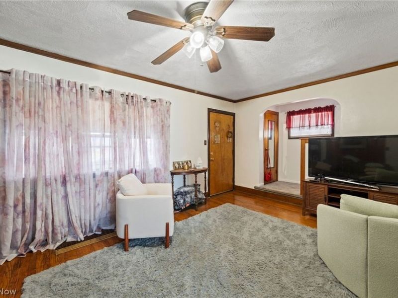 1101 Linden Avenue, Akron, OH 44310 Photo 4