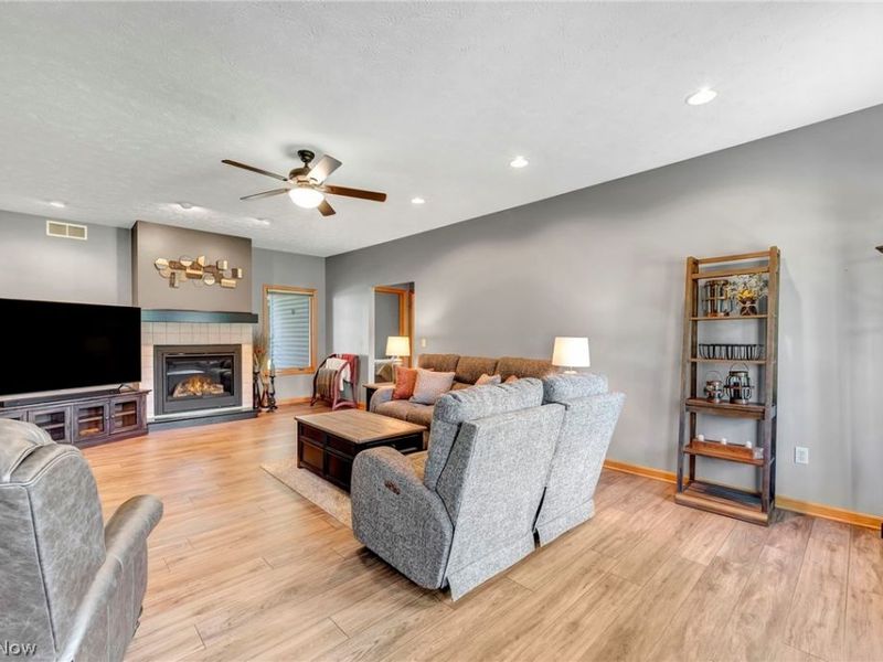 1017 Glendalough Avenue, Grafton, OH 44044 Photo 6