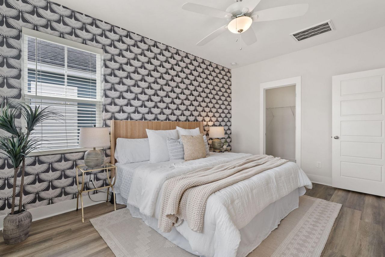 243 Symphony Avenue Photo 21