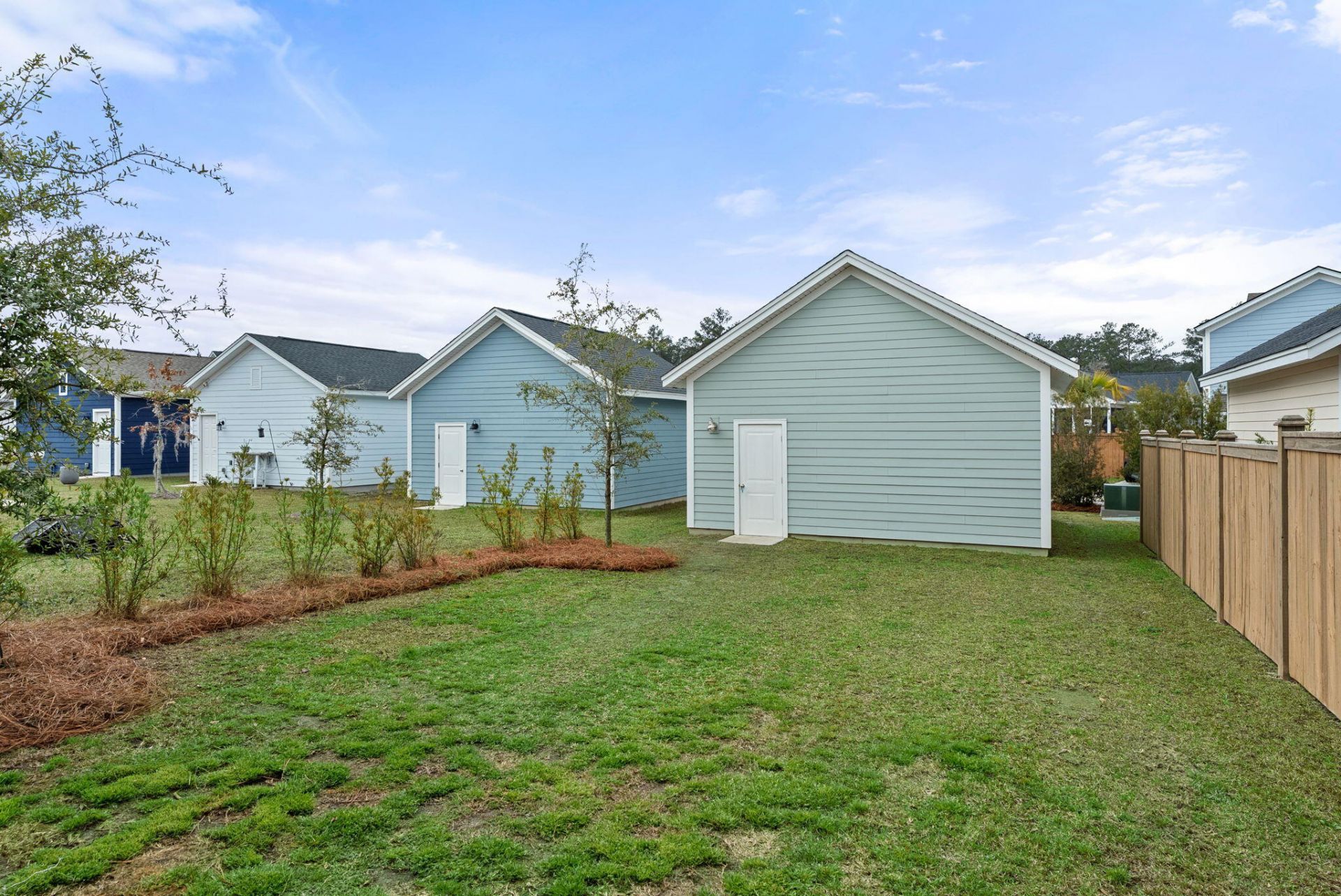 243 Symphony Avenue Photo 25
