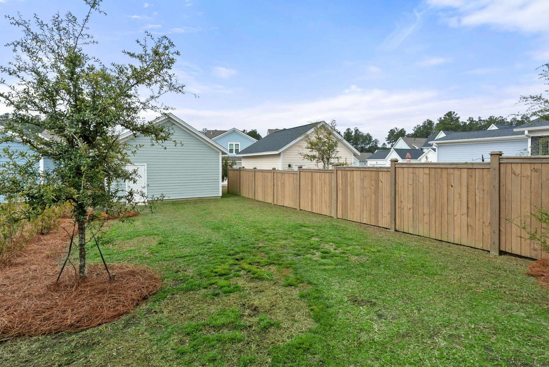 243 Symphony Avenue Photo 26