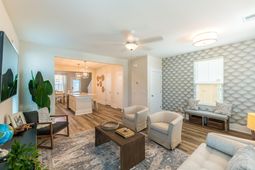 243 Symphony Avenue photo 4