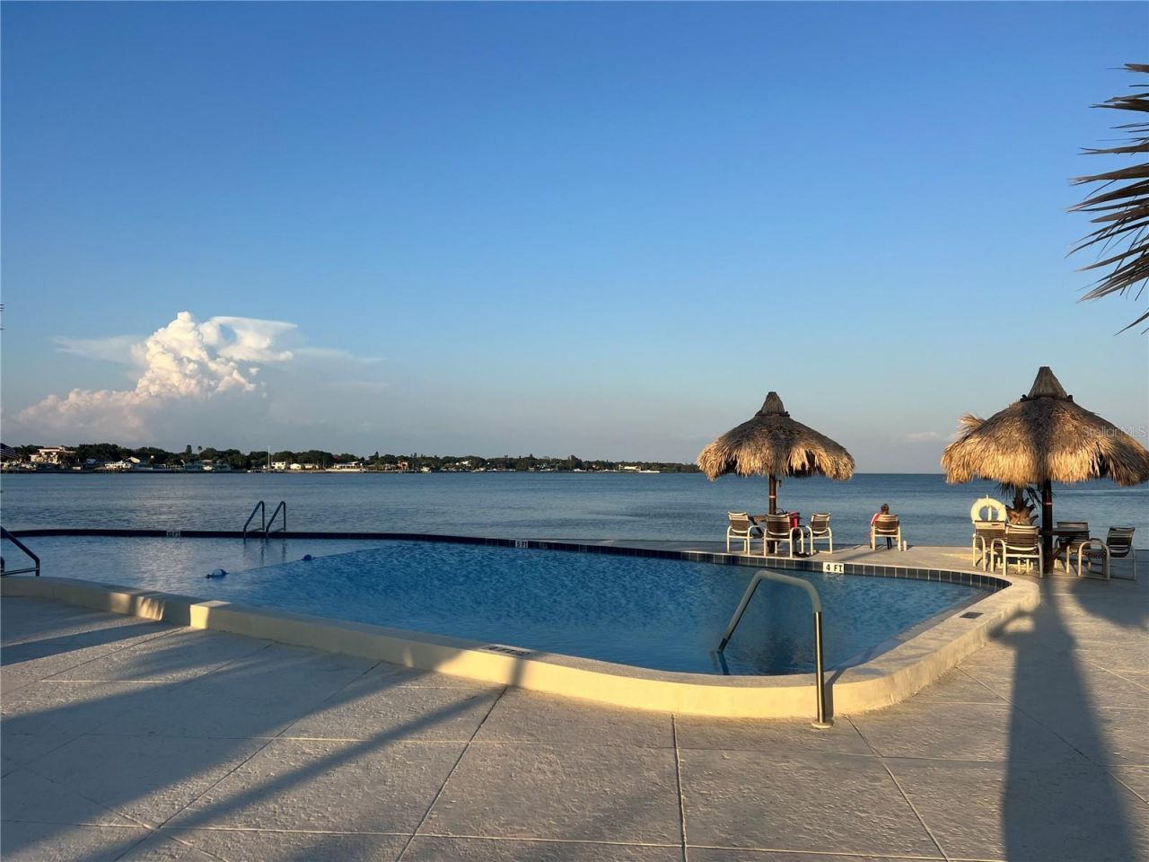 7200 Sunshine Skyway Lane S, Unit 15F, Saint Petersburg, FL 33711 Photo