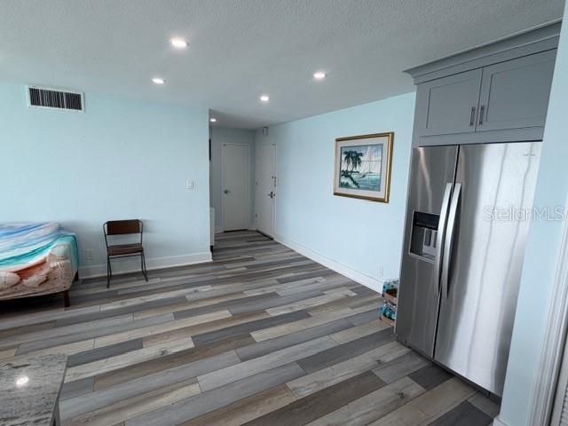 7200 Sunshine Skyway Lane S, Unit 15F, Saint Petersburg, FL 33711 Photo