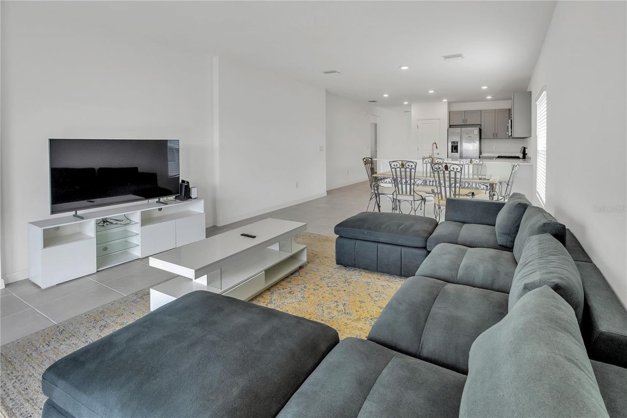 11207 Fieldstone Drive, Palmetto, FL 34221 Photo