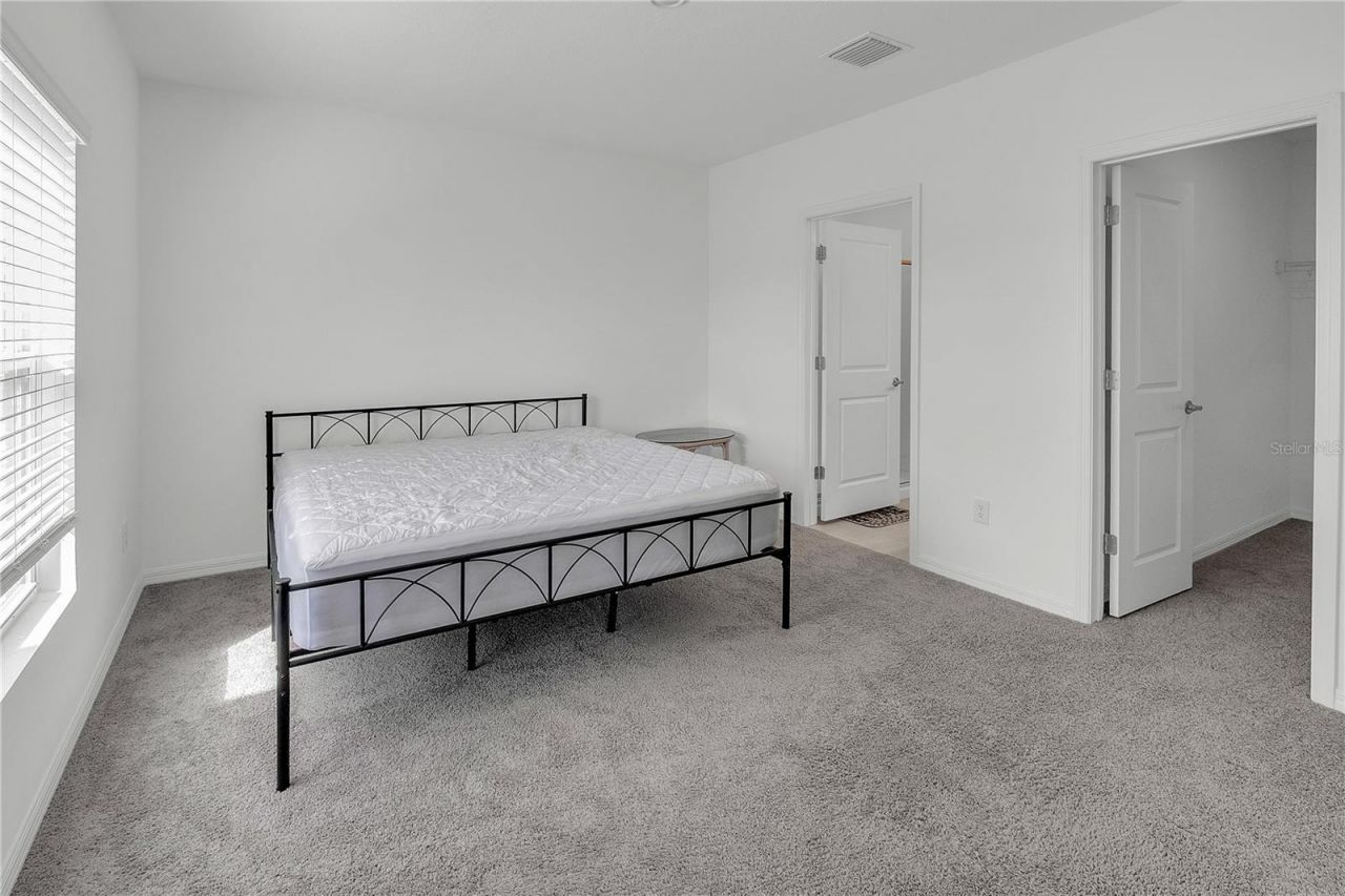 11207 Fieldstone Drive, Palmetto, FL 34221 Photo