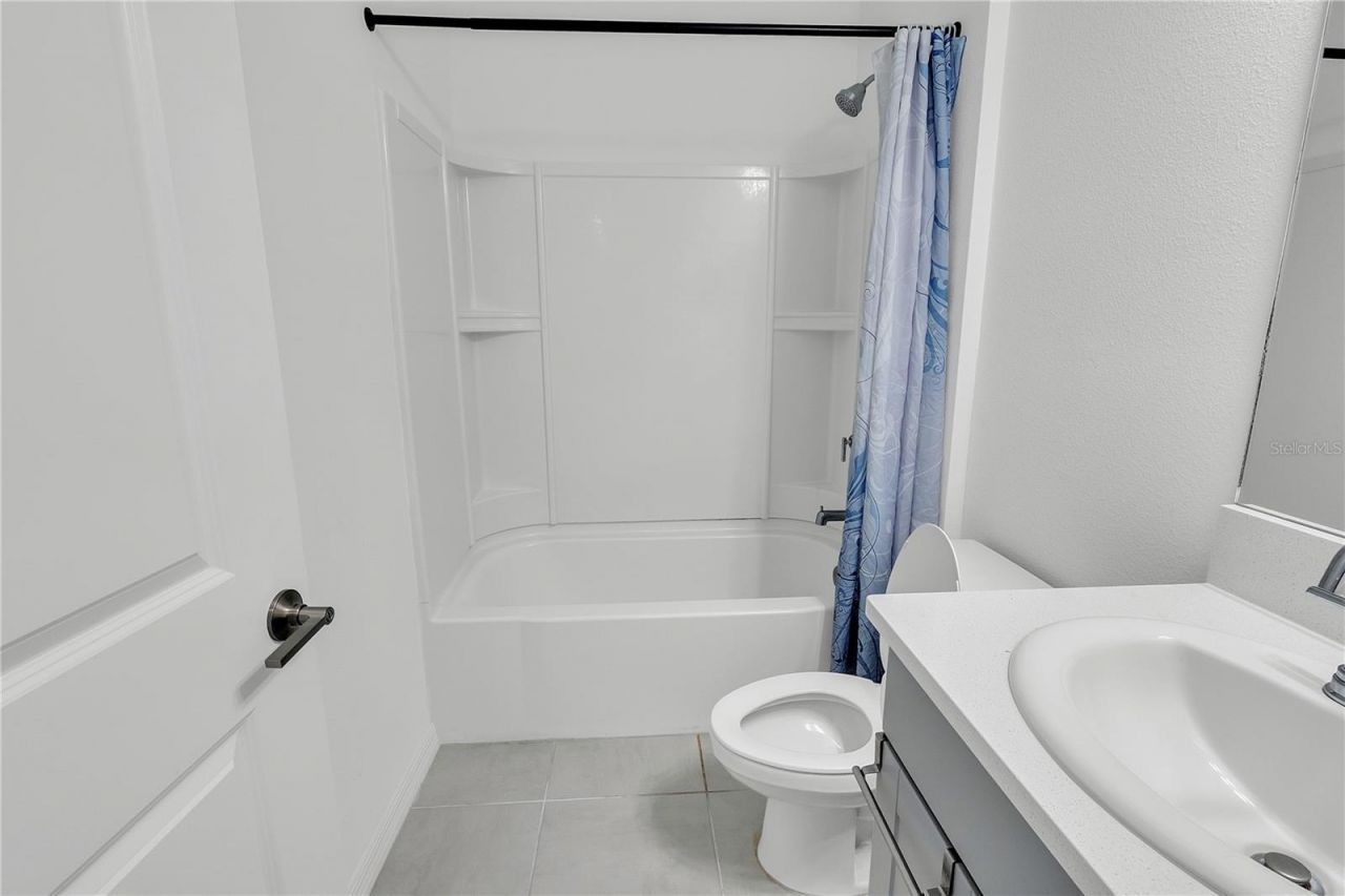 11207 Fieldstone Drive, Palmetto, FL 34221 Photo