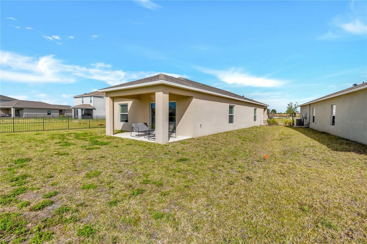 11207 Fieldstone Drive, Palmetto, FL 34221 Photo