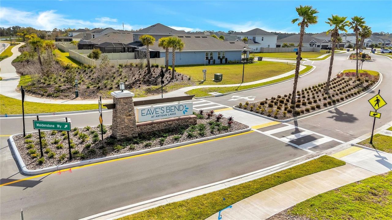 11207 Fieldstone Drive, Palmetto, FL 34221 Photo