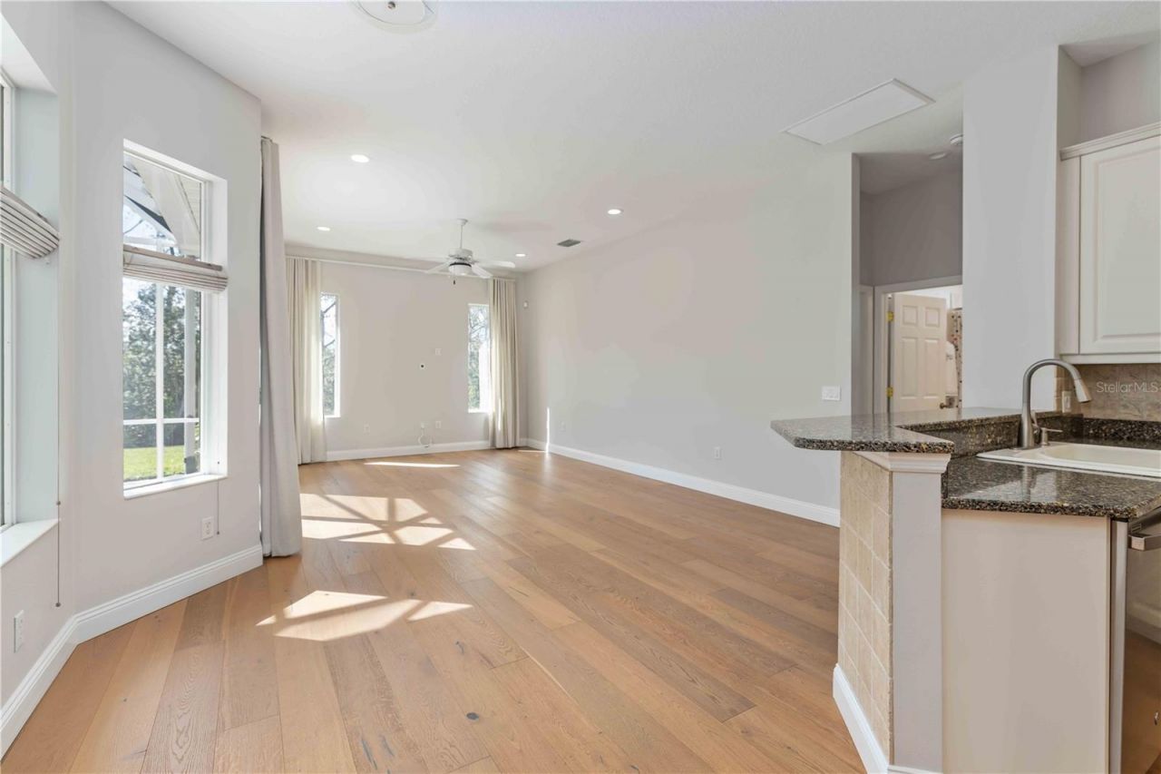 7707 Ashley Circle, Bradenton, FL 34201 Photo