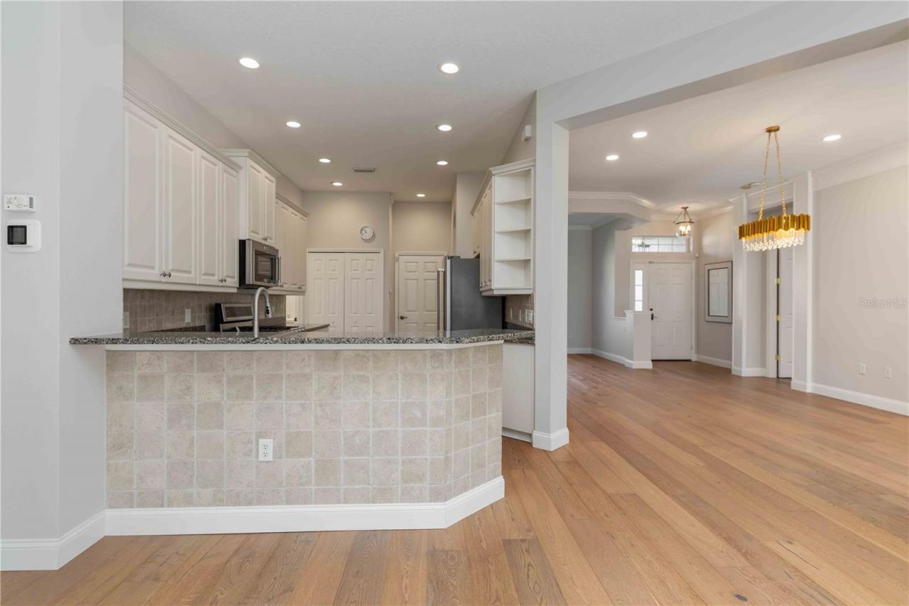 7707 Ashley Circle, Bradenton, FL 34201 Photo