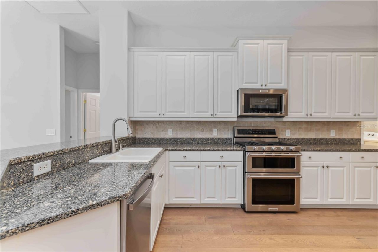 7707 Ashley Circle, Bradenton, FL 34201 Photo