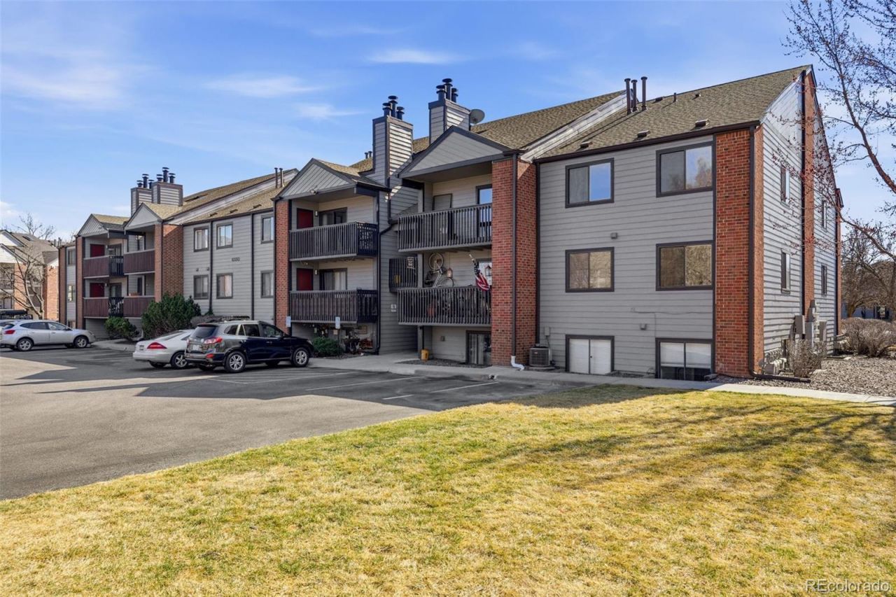 6350 Oak Street, Unit 305, Arvada, CO 80004 Main Photo