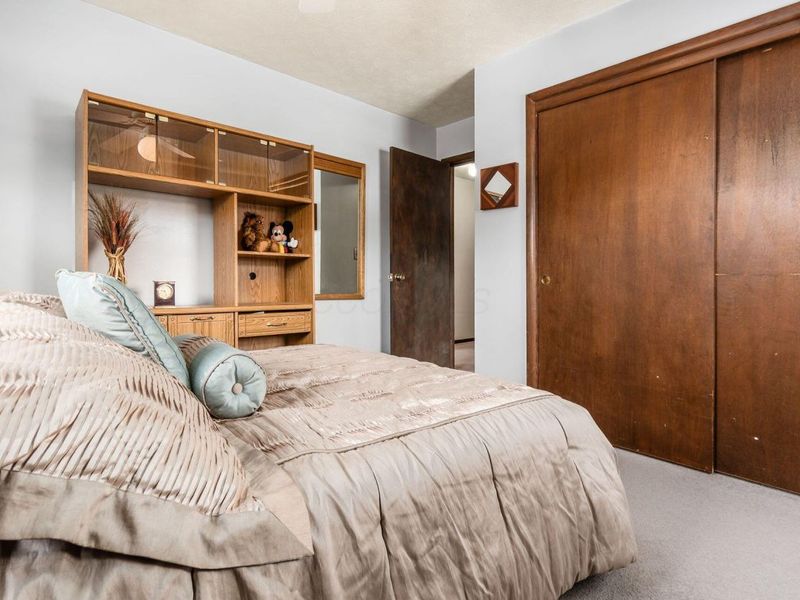 6166 Harrington Court, Columbus, OH 43229 Photo 23