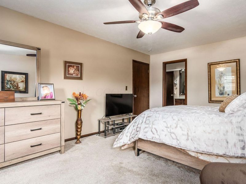 6166 Harrington Court, Columbus, OH 43229 Photo 32