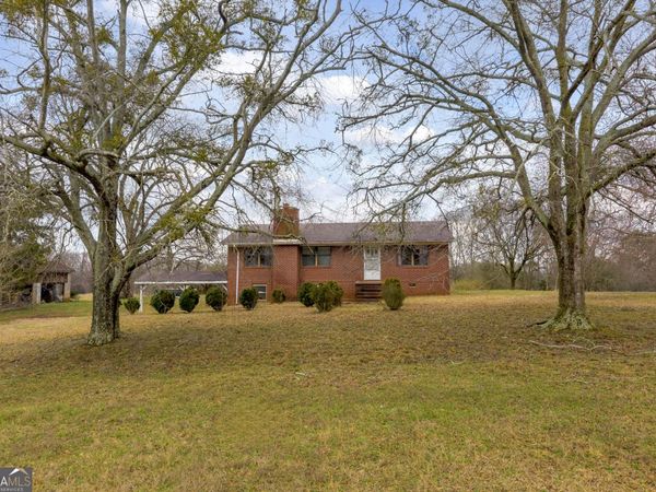 787 Parham Town Road, Bowman, GA 30624