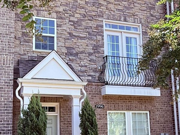 1996 Bryant Park Lane, Decatur, GA 30033